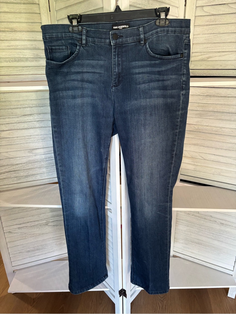 Karl Lagerfeld Paris Jeans Women’s 16 Dark Wash Straight Leg